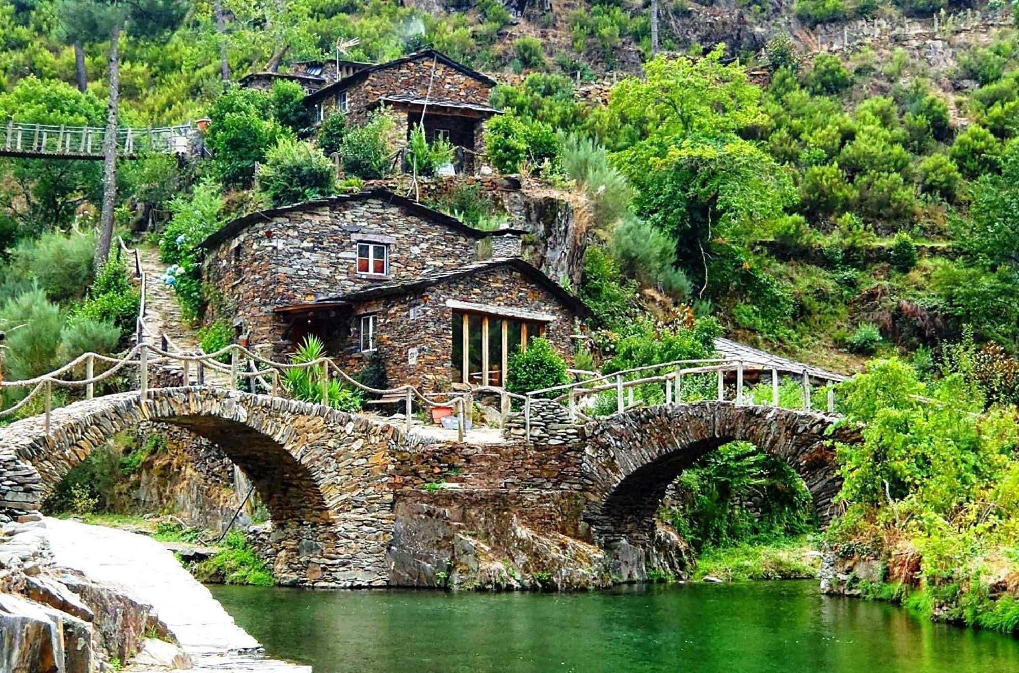 Encanto De Xisto